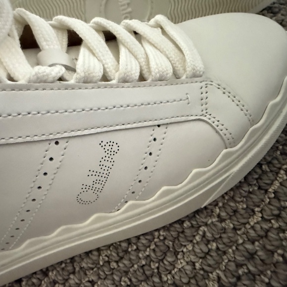 Chloe White Lauren Sneakers, NWT - Picture 4 of 6
